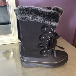Winter boots